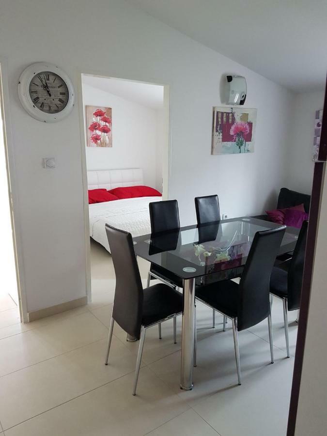 Apartment Dijana Kaštela Exterior foto